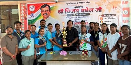 कांकेर में दुर्ग के खिलाड़ियों ने दिखाया दम, सब-जूनियर बालक टीम बनी चैंपियन... 4 कांकेर में दुर्ग के खिलाड़ियों ने दिखाया दम, सब-जूनियर बालक टीम बनी चैंपियन...