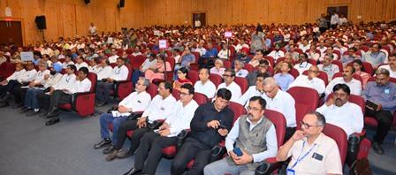 भिलाई स्टील प्लांट में सुरक्षा पर बड़ा जोर, सेल CMD ने कहा—हर कर्मचारी सुरक्षित घर लौटे...