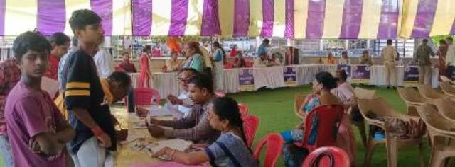भिलाई में तीन जगह लगा सेवा सेतु शिविर, एक ही स्थान पर मिल रही कई सरकारी योजनाओं की सुविधा