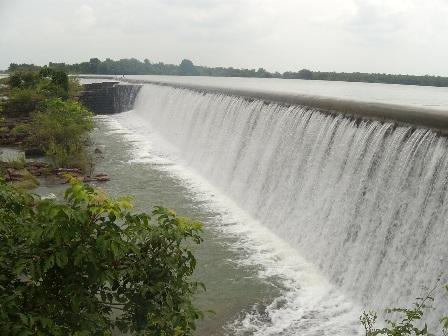 तांदुला जल संसाधन संभाग की 25 वर्षों में बड़ी उपलब्धि, सिंचाई का रकबा 87 हजार से बढ़कर 1.13 लाख हेक्टेयर के पार... 10 तांदुला जल संसाधन संभाग की 25 वर्षों में बड़ी उपलब्धि, सिंचाई का रकबा 87 हजार से बढ़कर 1.13 लाख हेक्टेयर के पार...