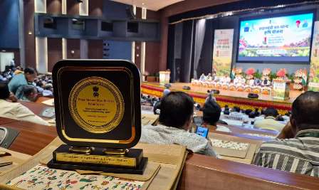 कृषि उपलब्धियों में दंतेवाड़ा ने गाड़े सफलता के झंडे, राष्ट्रीय स्तर पर मिला उत्कृष्टता सम्मान...