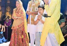 परिवार के साथ माता रानी के दरबार पहुंचे विधायक देवेंद्र यादव, हवन-पूजन के बाद भक्तों संग किया गरबा...