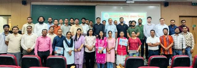 आईआईटी भिलाई में हिंदी का जश्न: एक महीने में 15 से अधिक आयोजन, संस्थानभर में दिखा भाषा के प्रति उत्साह... 6 आईआईटी भिलाई में हिंदी का जश्न: एक महीने में 15 से अधिक आयोजन, संस्थानभर में दिखा भाषा के प्रति उत्साह...