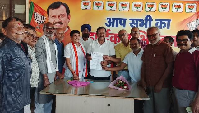 39 माह के एरियर्स से नए वेतन समझौते तक, भिलाई श्रमिक सभा ने सेल अध्यक्ष के नाम सौंपा 11 सूत्रीय मांग पत्र...