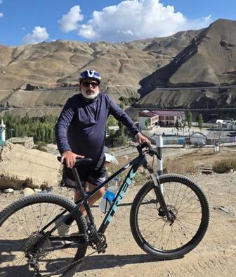 कश्मीर से लेह-लद्दाख तक 460 KM साइकिलिंग, बीएसपी के अरुण कुमार ने पेश की फिटनेस और दृढ़ संकल्प की मिसाल...