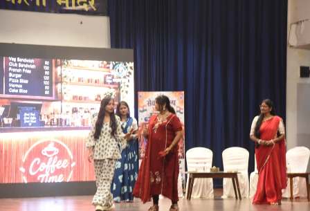 रोशनी, संगीत और नृत्य के संग मंच पर उतरी ‘नमो सेवा गाथा’, भिलाई में दिखी सेवा से राष्ट्र निर्माण तक की झलक...