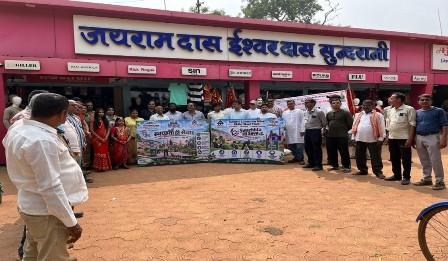 नुक्कड़ नाटक से स्वच्छता का संदेश, नंदिनी माइन्स ने नागरिकों को किया जागरूक... 5 नुक्कड़ नाटक से स्वच्छता का संदेश, नंदिनी माइन्स ने नागरिकों को किया जागरूक...