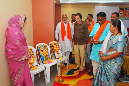 धनोरा में भाजपा उतई मंडल की मासिक बैठक संपन्न, विधायक ललित चंद्राकर ने संगठन को मजबूत बनाने पर दिया जोर...