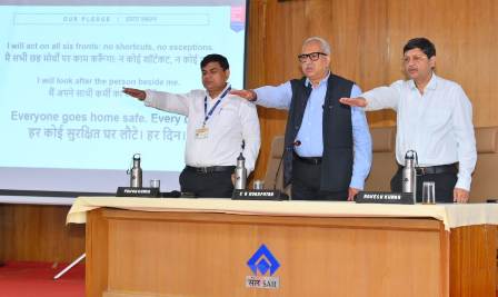 भिलाई इस्पात संयंत्र में सुरक्षा पर निदेशक प्रभारी का सीधा संवाद, शून्य दुर्घटना के लक्ष्य पर जोर...