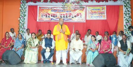 नगपुरा में रामलीला महोत्सव में शामिल हुए विधायक ललित चंद्राकर, बाजार चौक पर डोम शेड निर्माण की घोषणा...
