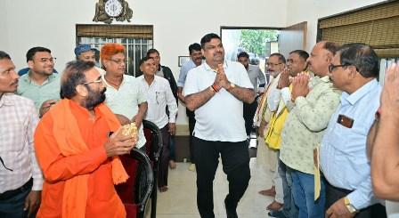 दुर्ग शहर में बिजली व्यवस्था के विस्तार को मिली मंजूरी, 200 से अधिक नए पोल और 10 ट्रांसफार्मर लगेंगे...