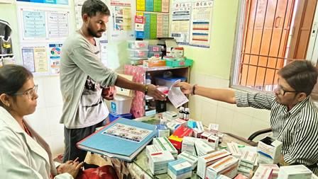 बीएसपी की CSR पहल से ग्रामीणों को मिली स्वास्थ्य सुविधा, तीन गांवों में 131 लोगों की निःशुल्क जांच... 9 बीएसपी की CSR पहल से ग्रामीणों को मिली स्वास्थ्य सुविधा, तीन गांवों में 131 लोगों की निःशुल्क जांच...
