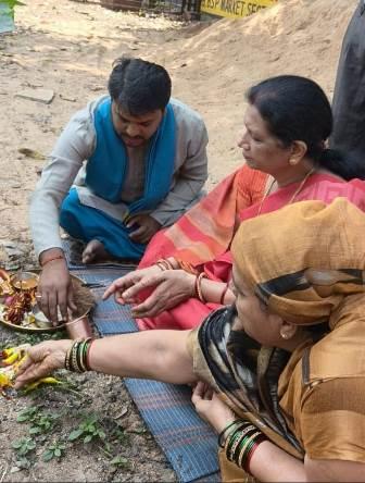 भिलाई के भ्रदेश्वर महाकाल शिव मंदिर में होगा सौंदर्यीकरण, 3 लाख रुपये से टाइल्स, मार्बल और ग्रेनाइट लगाने भूमिपूजन संपन्न...