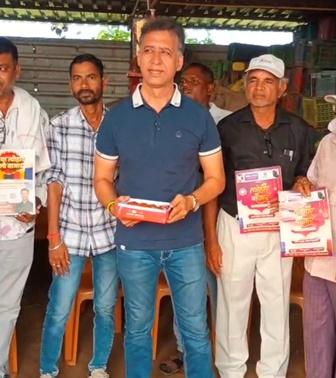 आया त्योहार, चलो बाजार अभियान को मिल रहा बेहतर प्रतिसाद, भिलाई चेम्बर ने संभाली स्थानीय बाजारों की रौनक बढ़ाने की कमान... 4 आया त्योहार, चलो बाजार अभियान को मिल रहा बेहतर प्रतिसाद, भिलाई चेम्बर ने संभाली स्थानीय बाजारों की रौनक बढ़ाने की कमान...
