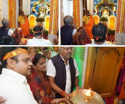 महाष्टमी पर मां बम्लेश्वरी के दरबार पहुंचे सांसद बृजमोहन अग्रवाल, सपरिवार किए दर्शन