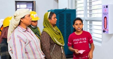 बीएसपी में महिला ठेका श्रमिकों की सुविधा के लिए सराहनीय पहल, कार्यस्थलों पर लगाई जा रहीं सेनेटरी पैड मशीनें... 4 बीएसपी में महिला ठेका श्रमिकों की सुविधा के लिए सराहनीय पहल, कार्यस्थलों पर लगाई जा रहीं सेनेटरी पैड मशीनें...